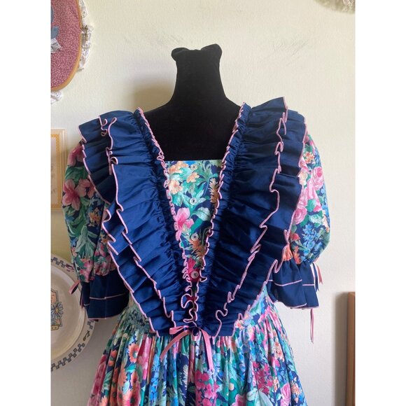 80's vintage Call it Fancy floral puff sleeve bow accent square dancing dress - Picture 4 of 11